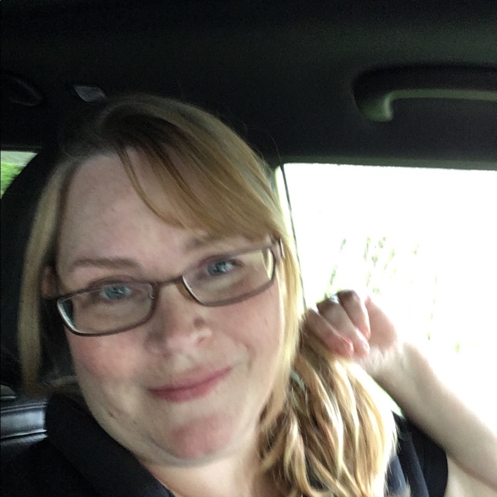 Meet your Posher, Jenny
